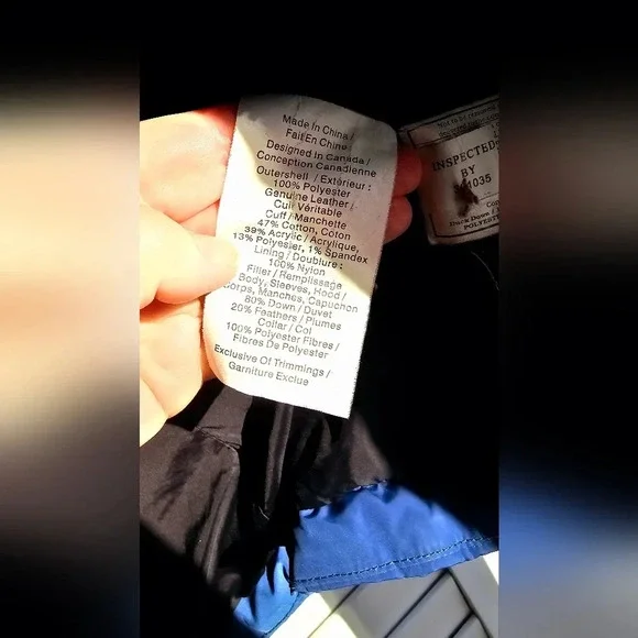 Danier Winter  Down Filled Leather Blue Black Jacket size L Fitted - Picture 11 of 14